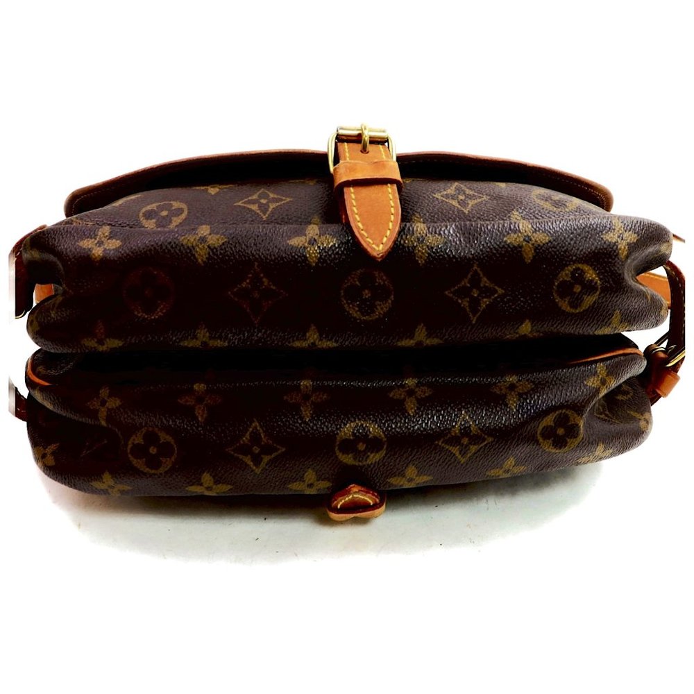 Louis Vuitton Brown Monogram Messenger Bag with Tan Trim - Picture 7 of 8